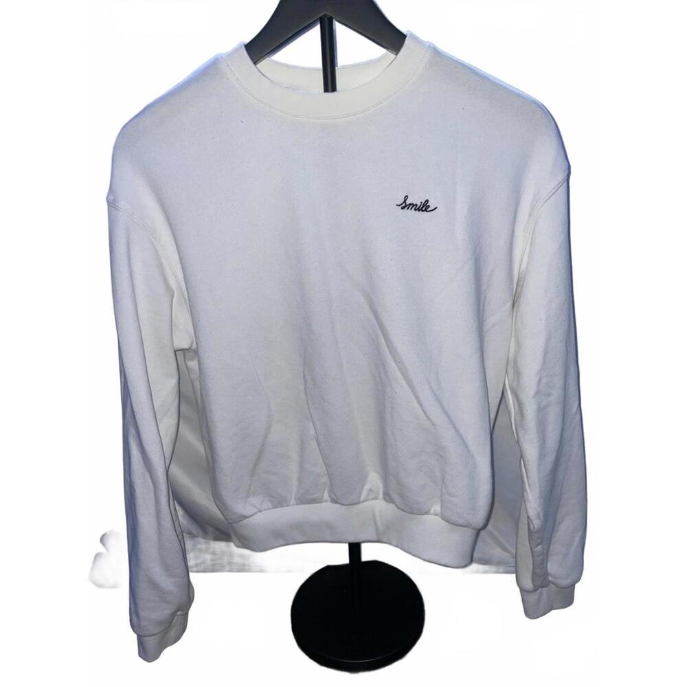 H&M DIVIDED SMILE WOMENS SIZE SMALL Color White SWEATSHIRT